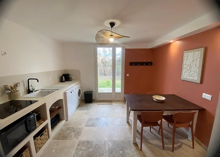 Proche Des Thermes Apartamento Les Fumades-Les Bains